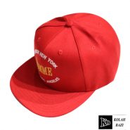 کلاه کپ قرمز طرح دار
